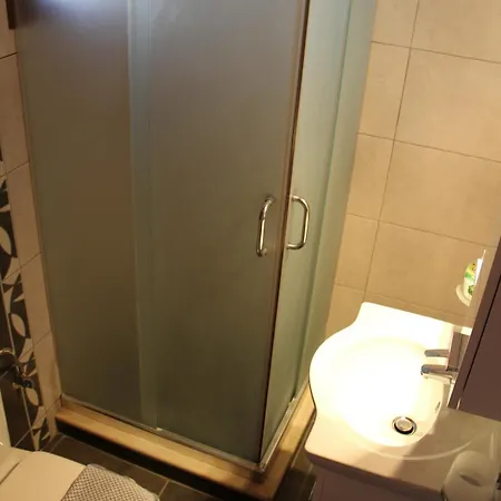 Lejlighedshotel Vicky Nikiana
